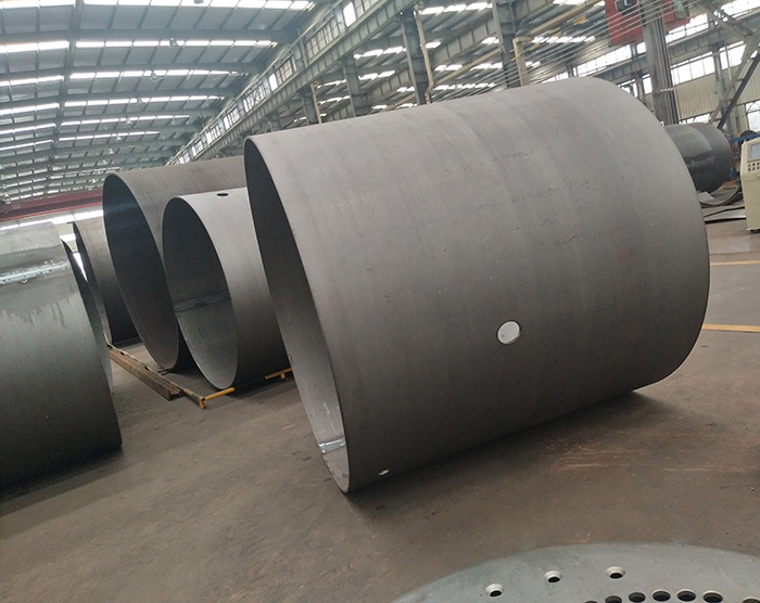 VESSLE AND CONTAINER FABRICATIONS